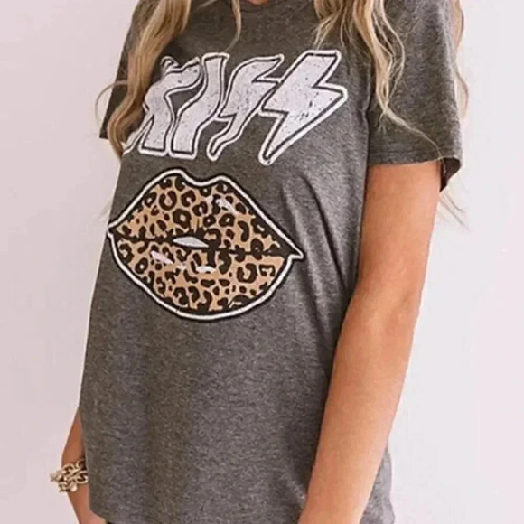 KISS Leopard Lips T-Shirt Tee Top Shirt - Picture 1 of 5